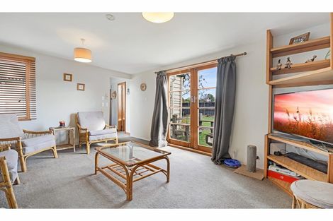 Photo of property in 136 Ohoka Road, Kaiapoi, 7630