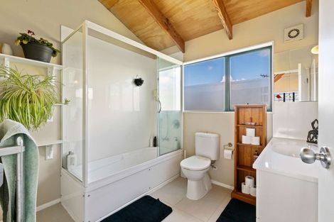 Photo of property in 360 Mclachlan Road, Kaukapakapa, Warkworth, 0984