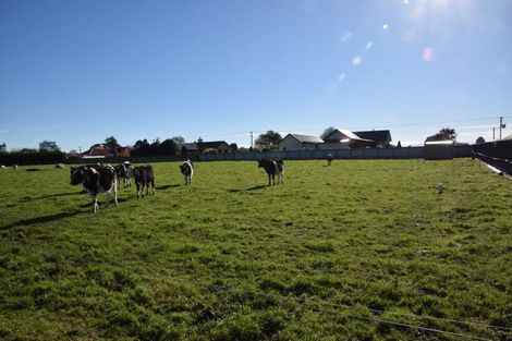 Photo of property in 16 Tui Place, Edendale, Wyndham, 9893