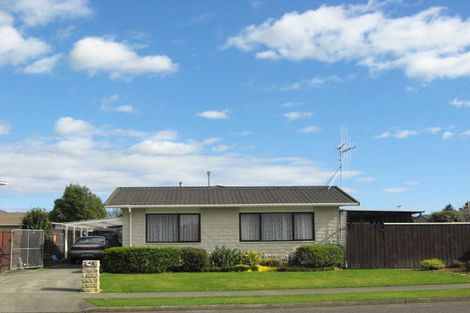 Photo of property in 86 Kennedy Drive, Levin, 5510