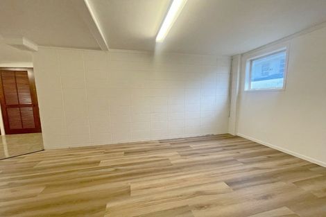 Photo of property in 1/22 Craig Road, Milford, Auckland, 0620