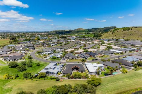 Photo of property in 58 Merlot Drive, Greenmeadows, Napier, 4112