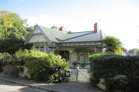 Photo of property in 3 Bronte Place, Waltham, Christchurch, 8023