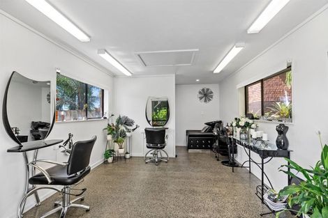 Photo of property in 2 Furn Park Lane, Tauriko, Tauranga, 3110