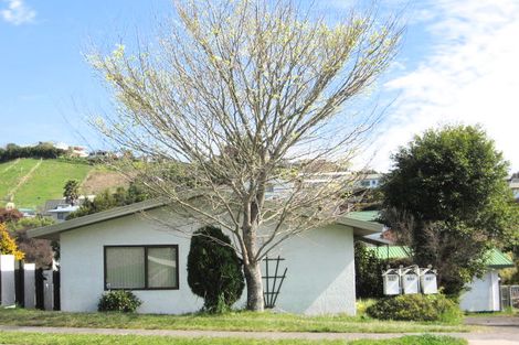 Photo of property in 43 Waitaha Road, Welcome Bay, Tauranga, 3112