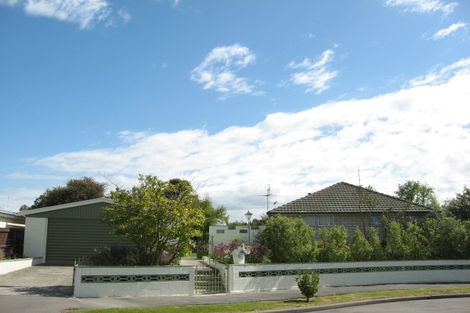 Photo of property in 1 Leech Place, Rangiora, 7400