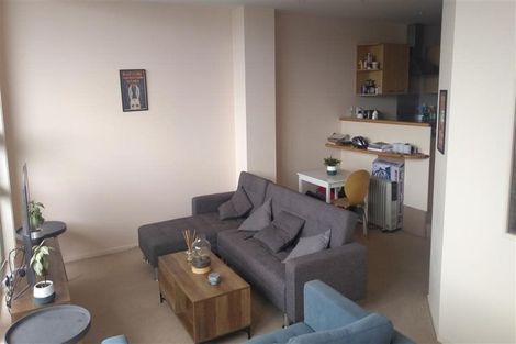 Photo of property in Stadium Garden Flats, 213/107 Thorndon Quay, Pipitea, Wellington, 6011