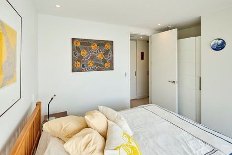 Photo of property in Clyde Quay Wharf, 1a/7 Clyde Quay Wharf, Te Aro, Wellington, 6011