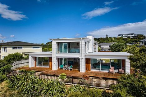 Photo of property in 31 Pendennis Point, Camborne, Porirua, 5026