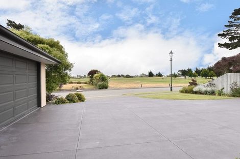 Photo of property in 11 Fishermans Rest, Waimairi Beach, Christchurch, 8083