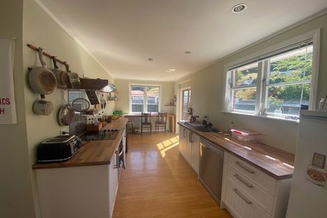 Photo of property in 1/402 Cambridge Terrace, Naenae, Lower Hutt, 5011
