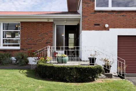 Photo of property in 15 Springfield Crescent, Enderley, Hamilton, 3214