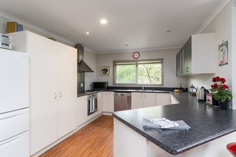 Photo of property in 18 Lincoln Road, Carterton, 5713