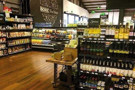 Photo of property in 16 Kelly Road, Riverhead, 0820