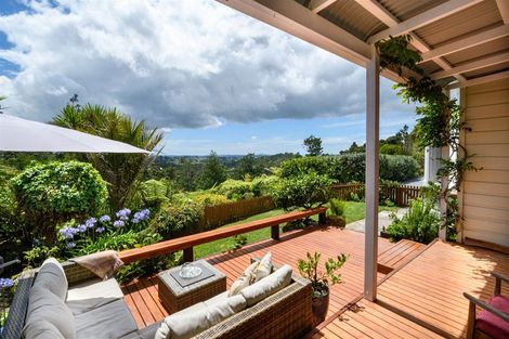 Photo of property in 43 Sunnyvale Road, Massey, Auckland, 0614