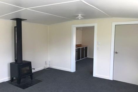 Photo of property in 126 Commercial Street, Takaka, 7110