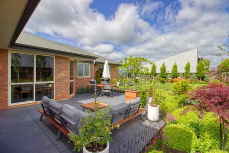 Photo of property in 11 Steane Place, Halswell, Christchurch, 8025