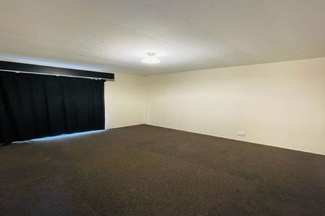 Photo of property in 2/16 Barneys Farm Road, Clendon Park, Auckland, 2103