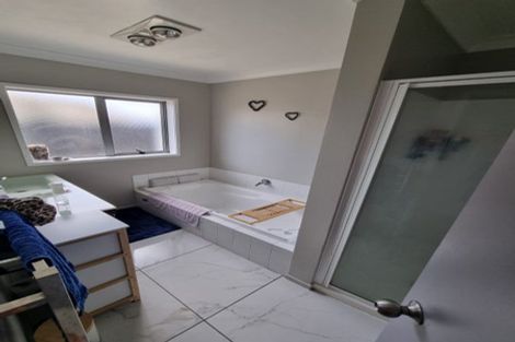 Photo of property in 8 Westminster Place, Rototuna North, Hamilton, 3210