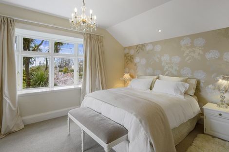 Photo of property in 39 Glandovey Road, Fendalton, Christchurch, 8052