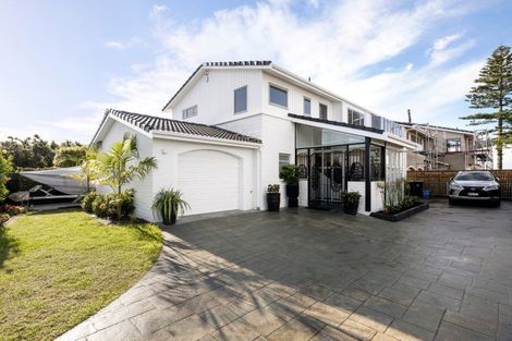 Photo of property in 25 Muricata Avenue, Mount Maunganui, 3116