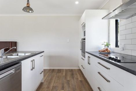 Photo of property in 11 Sanctuary Avenue, Ohope, 3121