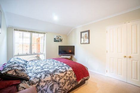 Photo of property in 50 Waicola Drive, Fitzherbert, Palmerston North, 4471