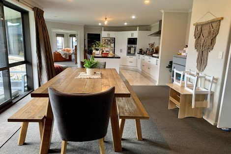 Photo of property in 15 Meadowfield Street, Flagstaff, Hamilton, 3210