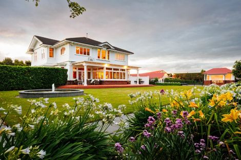 Photo of property in 4 Sierra Court, Roslyn, Palmerston North, 4414