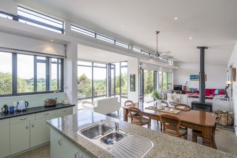 Photo of property in 238 Huia Street, Waikanae, 5391