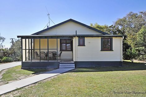 Photo of property in 46 Ruffs Road, Bunnythorpe, Feilding, 4775