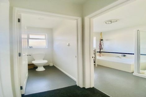 Photo of property in 21 Blake Street, New Brighton, Christchurch, 8061