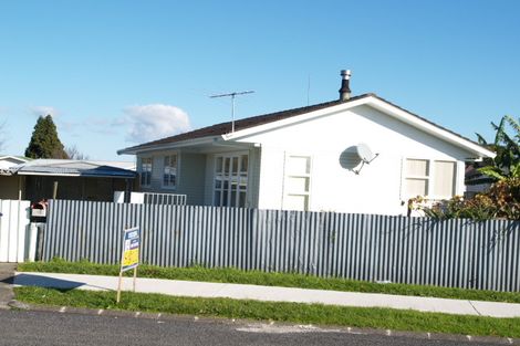 Photo of property in 8 Chisholm Place, Mangere East, Auckland, 2024