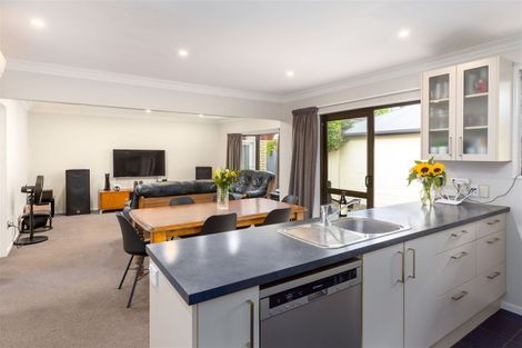 Photo of property in 2/34a Strickland Street, Sydenham, Christchurch, 8023