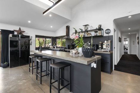 Photo of property in 315b Ashhurst Road, Bunnythorpe, Palmerston North, 4481