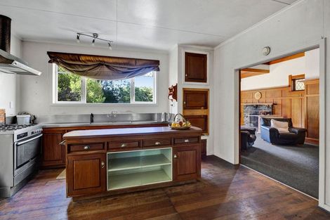 Photo of property in 8 Hadfield Street, Patea, 4520