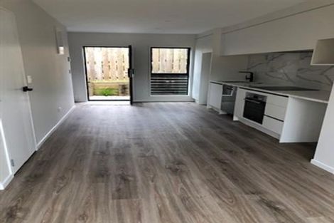 Photo of property in 8/10 Evandale Street, Glen Innes, Auckland, 1072