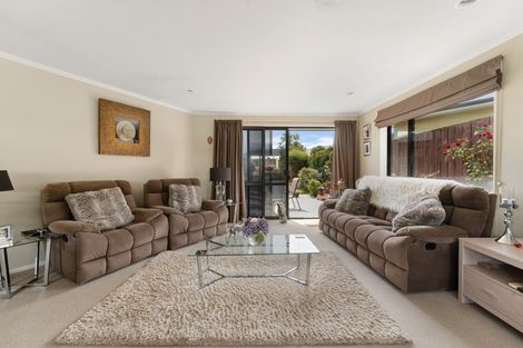 Photo of property in 19 Admiralty Place, Waikawa, Picton, 7220