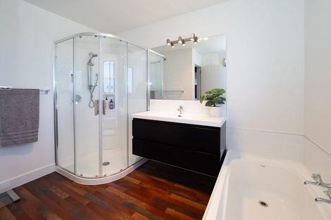 Photo of property in 14 Nixon Street, Tinwald, Ashburton, 7700