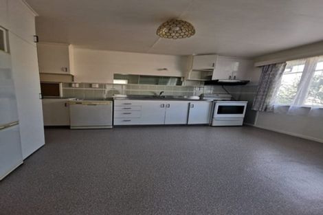 Photo of property in 100 Masters Avenue, Hillcrest, Hamilton, 3216