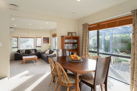 Photo of property in 7 Myers Grove, Churton Park, Wellington, 6037