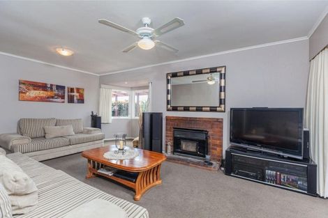 Photo of property in 80 Lynwood Road, New Lynn, Auckland, 0600