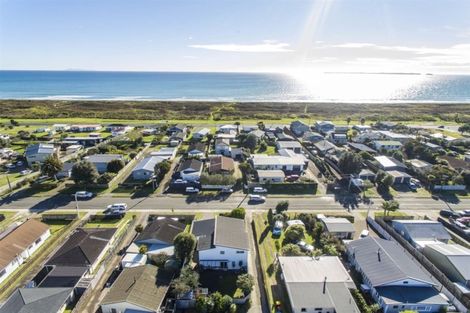 Photo of property in 216a Dickson Road, Papamoa Beach, Papamoa, 3118