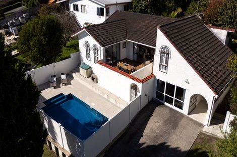 Photo of property in 31 Squirrel Lane, Browns Bay, Auckland, 0630