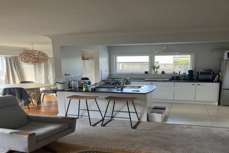 Photo of property in 2/42 Office Road, Merivale, Christchurch, 8014