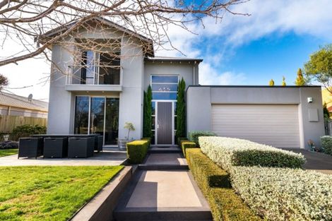 Photo of property in 6 Seacroft Place, Waimairi Beach, Christchurch, 8083