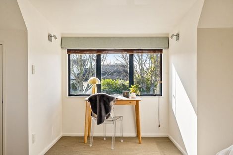 Photo of property in 58 Friend Street, Karori, Wellington, 6012