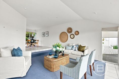 Photo of property in 1/17 Petworth Place, Westmorland, Christchurch, 8025