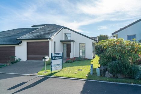 Photo of property in 6 Lakeridge Close, Rangatira Park, Taupo, 3330