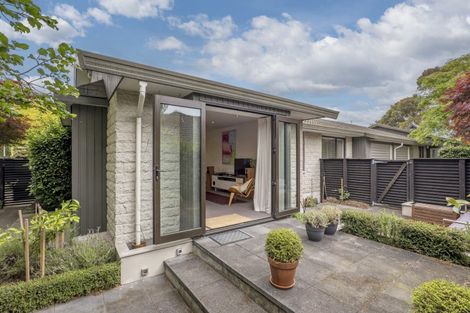 Photo of property in 1/6 Parr Place, Ilam, Christchurch, 8041